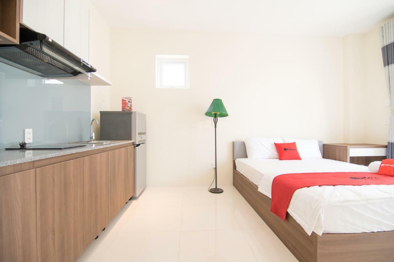 Отель Reddoorz Near Xo Viet Nghe Tinh Street Хошимин Экстерьер фото